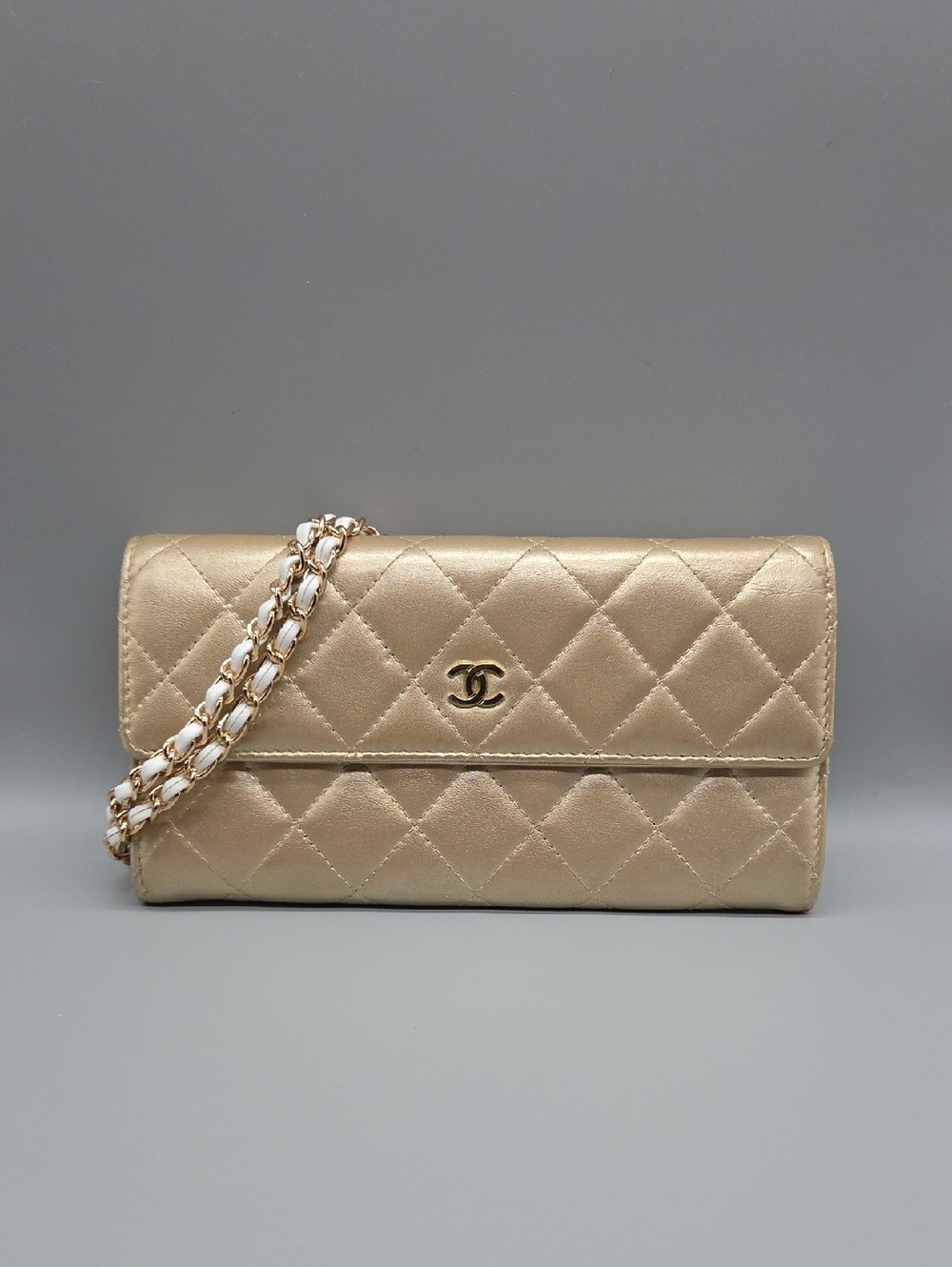 🌸CHANEL Authentic Quilted Wallet/Clutch🌸
